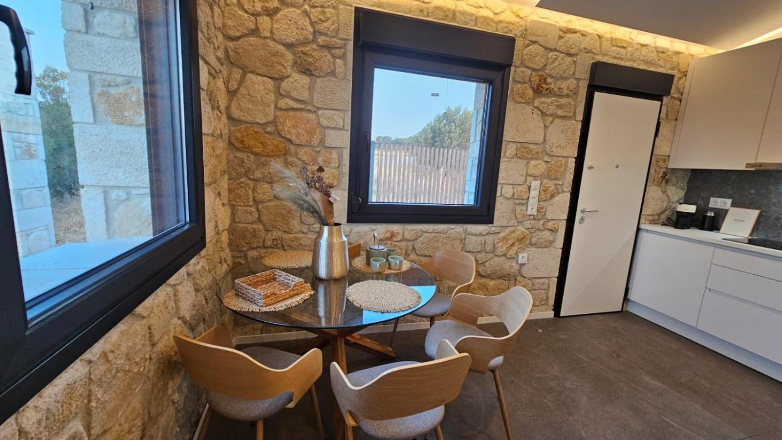 Exclusive New With Private Pool - 2br